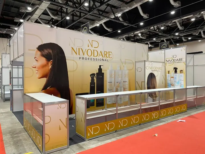 Stand Nivodare — montagem Montec