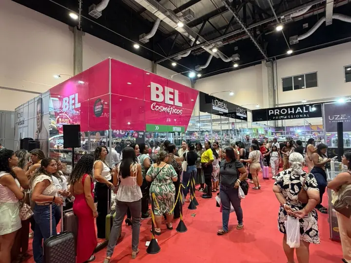 Stand Bel Cosméticos — montagem Montec